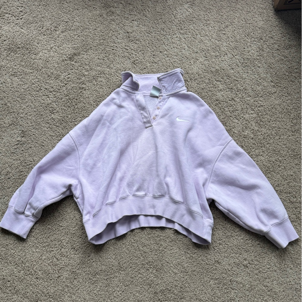 Nike Women's Light Purple oversized Sweatshirt